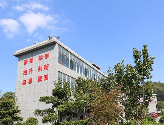 所有产品由工业陶瓷测试中心监督检验