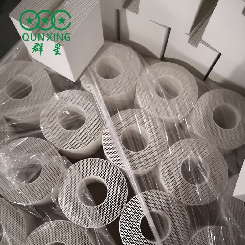 平均年生产陶瓷产品5000余吨